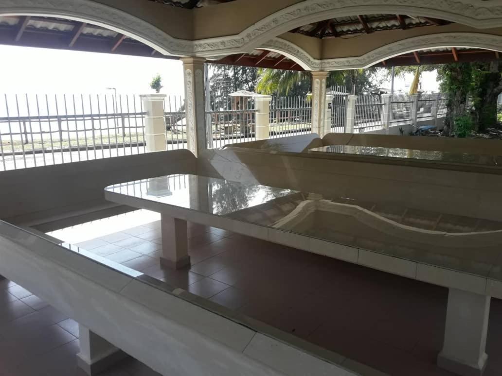 Green Town Hotel & Resort 波德申 外观 照片