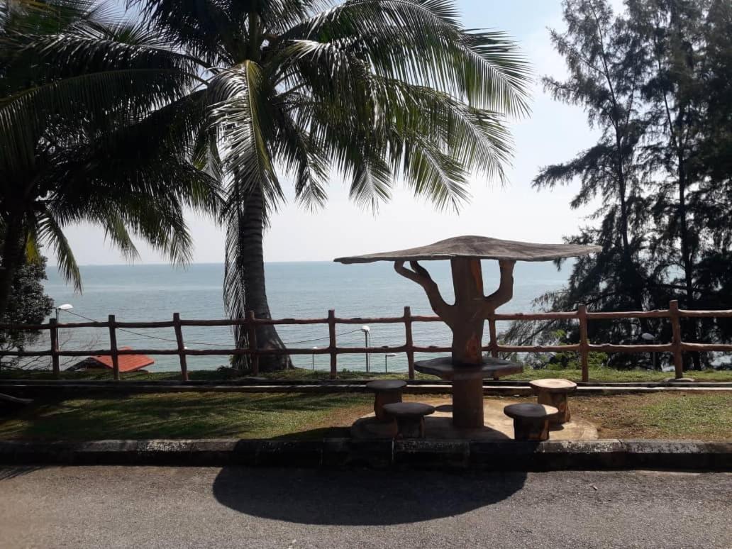 Green Town Hotel & Resort 波德申 外观 照片